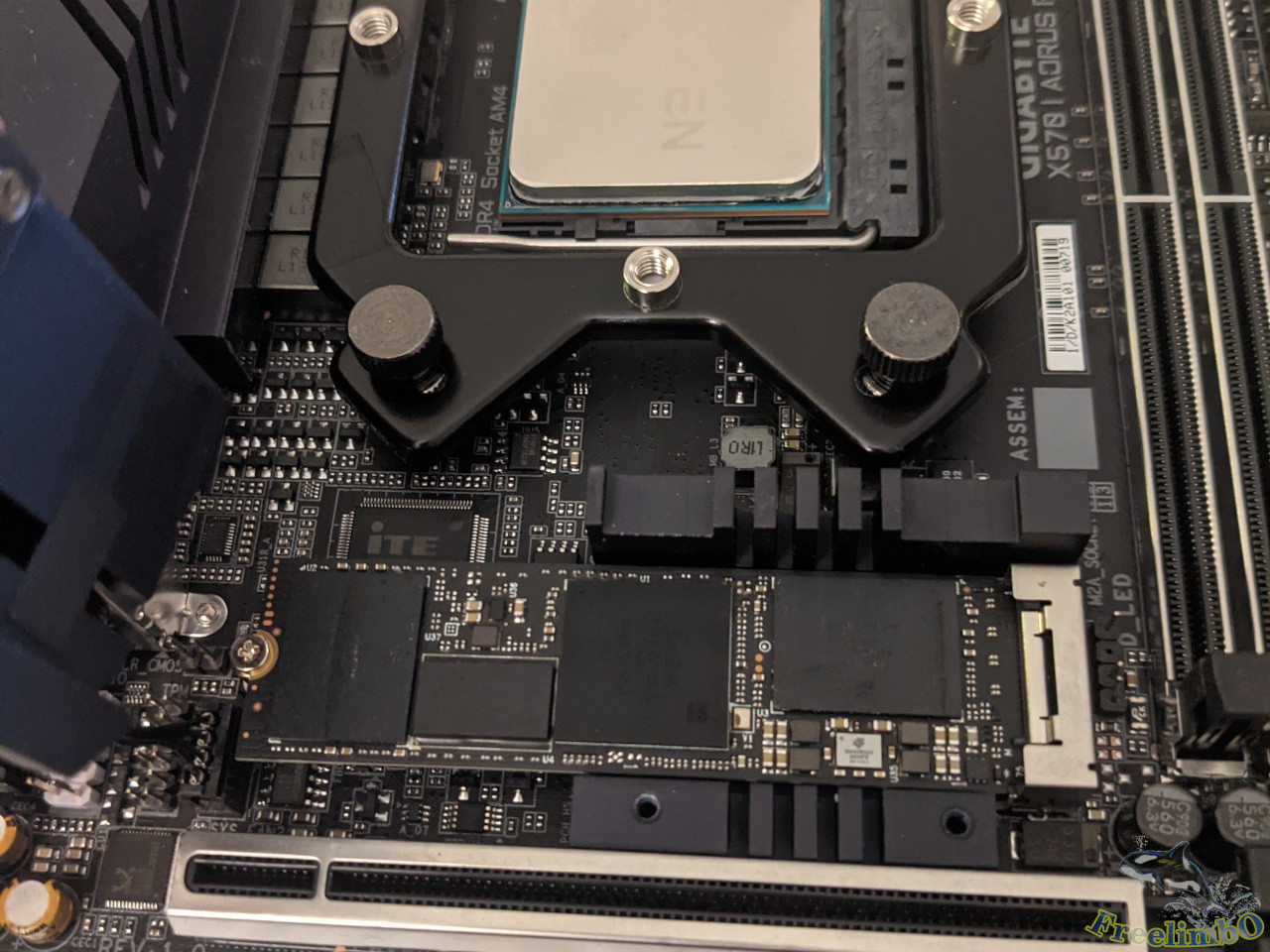 /img/2021-08-21a/WD-SN750-1TB.jpg